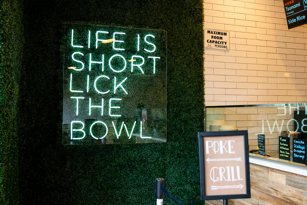 Inside Poke Bowlz restaurant